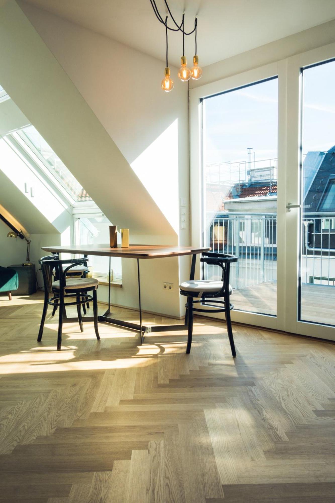 Blackriver Loft Mit Gratis Parkplatz Nahe Schoenbrunn Und U6 Appartement *